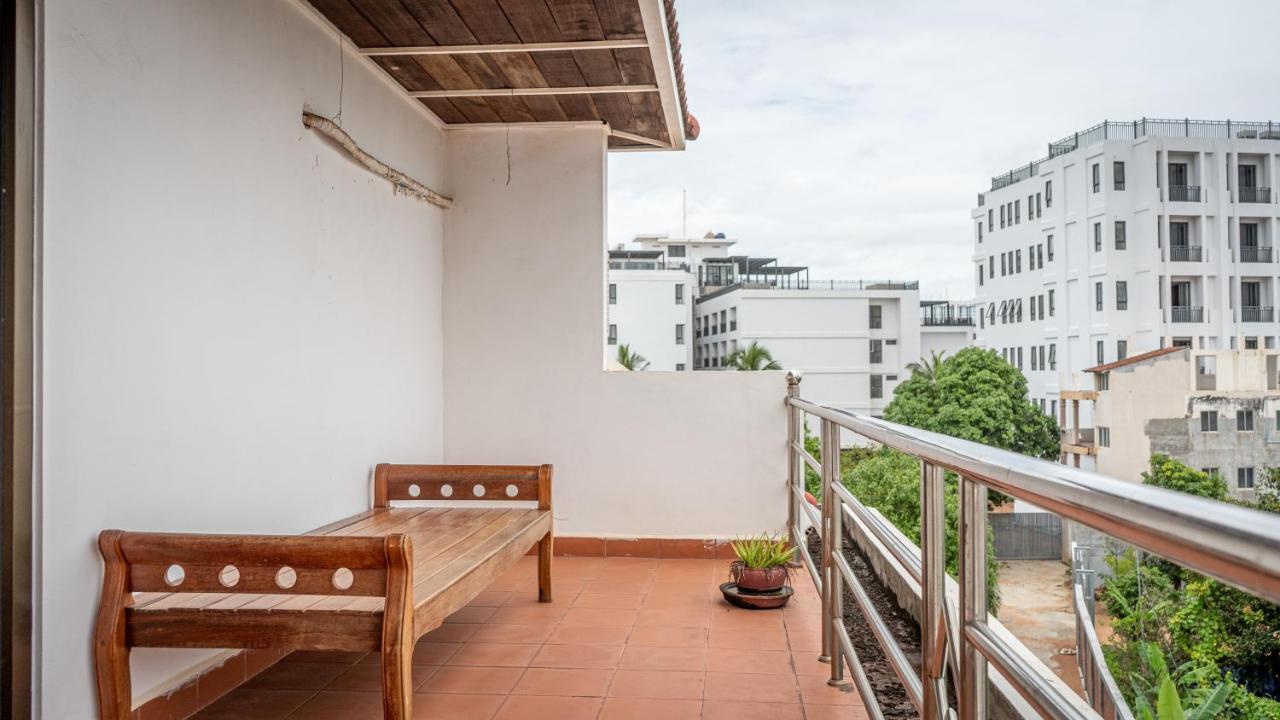 Den Hotel Totonou Siem Reap Eksteriør bilde