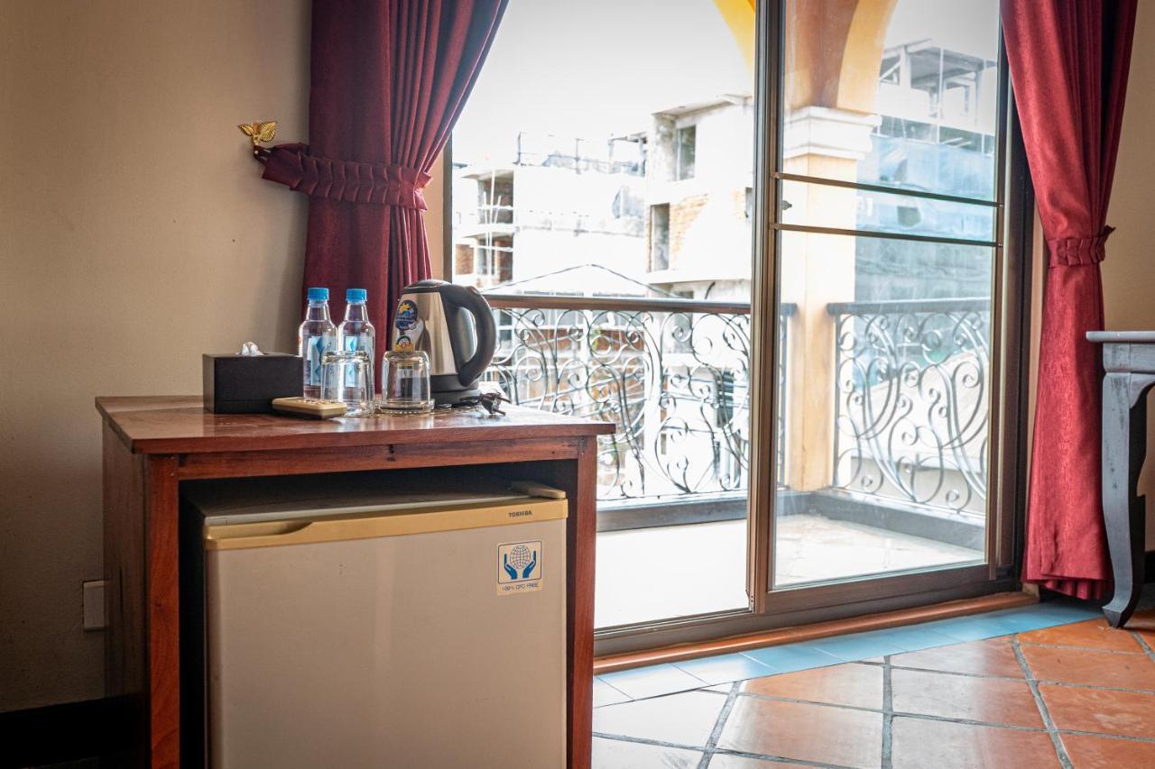 Den Hotel Totonou Siem Reap Eksteriør bilde